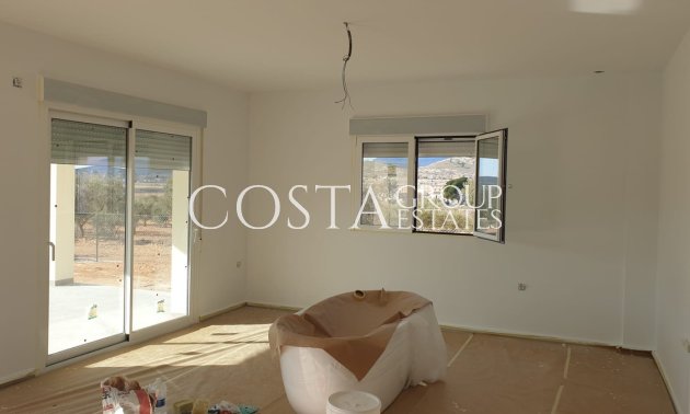 Resale - Villa -
Pinoso - Pinoso Centro