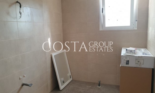 Resale - Villa -
Pinoso - Pinoso Centro