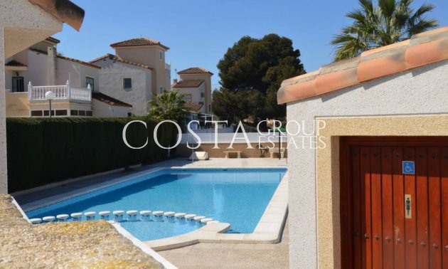 Resale - Villa -
Algorfa - Algorfa Centro