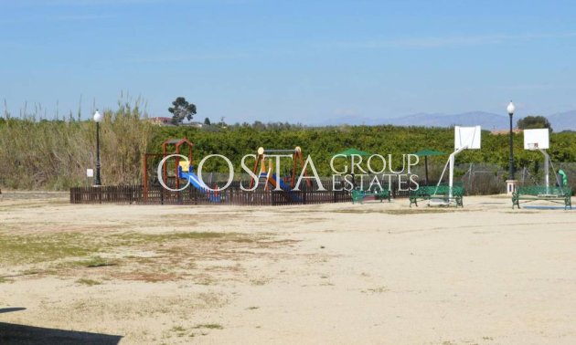 Resale - Villa -
Algorfa - Algorfa Centro