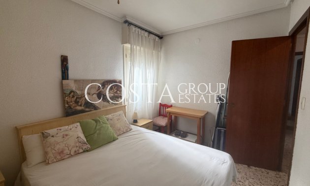 Herverkoop - Apartments -
Torrevieja - Torrevieja Centro