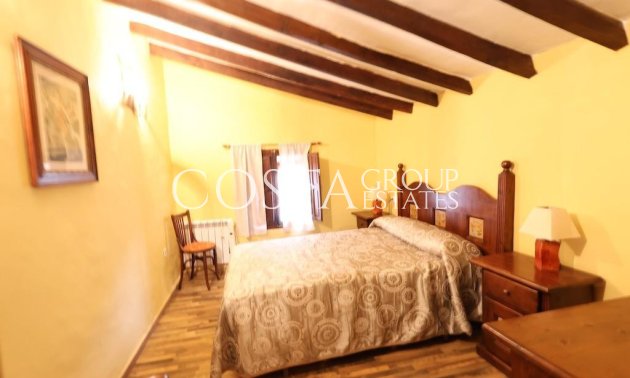 Resale - Villa -
Fortuna - La Garapacha