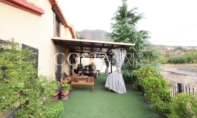 Resale - Villa -
Fortuna - La Garapacha