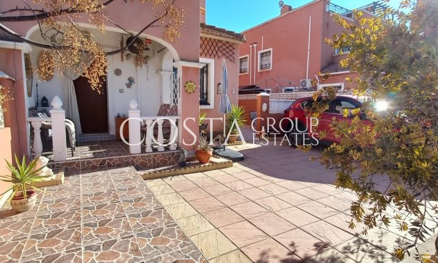 Resale - House -
Los Montesinos - Los Montesinos Centro