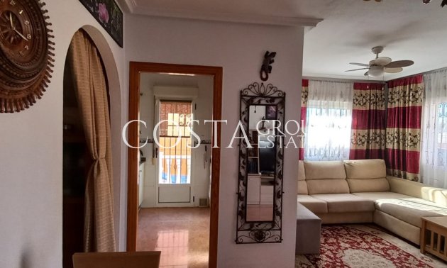 Resale - House -
Los Montesinos - Los Montesinos Centro