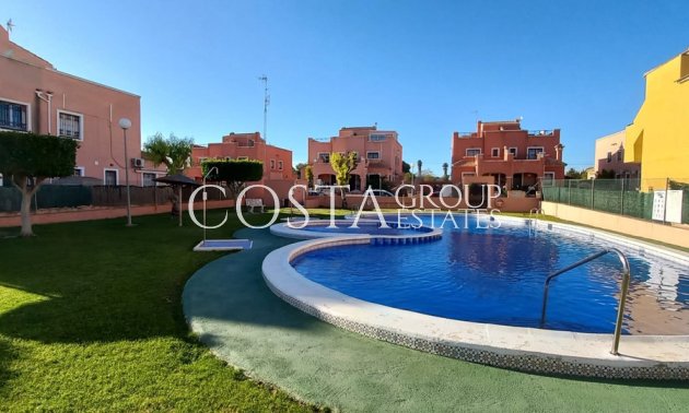 Resale - House -
Los Montesinos - Los Montesinos Centro