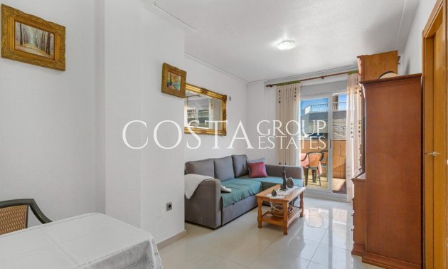 Resale - Apartments -
Torrevieja - Torrevieja Centro