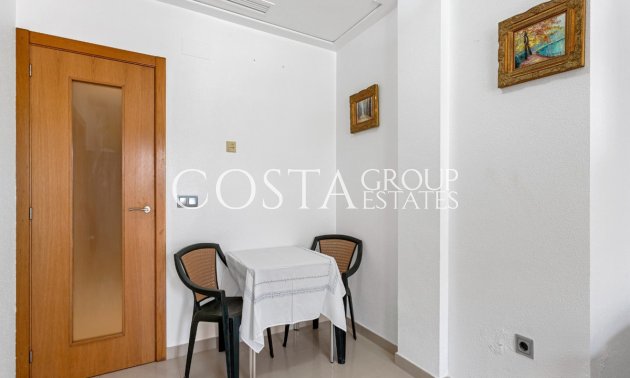 Resale - Apartments -
Torrevieja - Torrevieja Centro