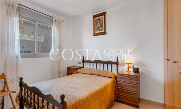 Resale - Apartments -
Torrevieja - Torrevieja Centro