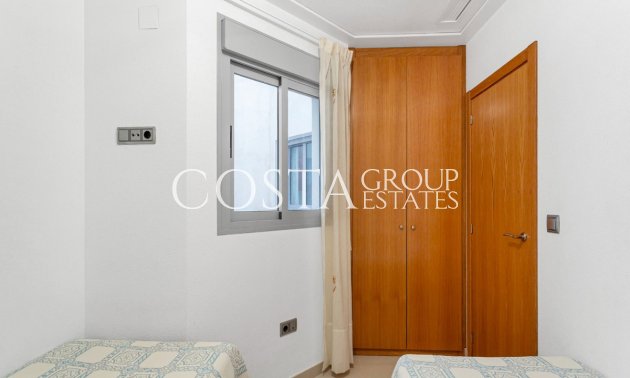 Resale - Apartments -
Torrevieja - Torrevieja Centro