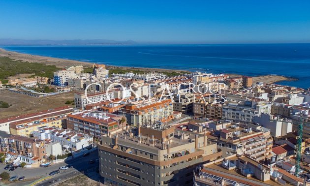 Resale - Apartments -
Torrevieja - Torrevieja Centro