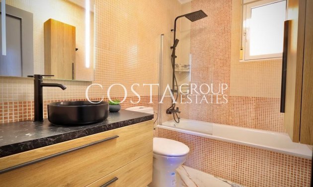 Resale - Villa -
San Miguel de Salinas - San Miguel de Salinas Centro