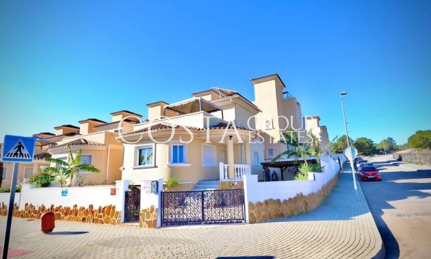 Resale - Villa -
San Miguel de Salinas - San Miguel de Salinas Centro