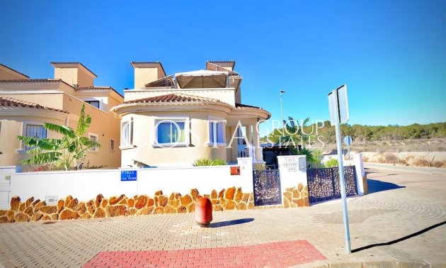 Resale - Villa -
San Miguel de Salinas - San Miguel de Salinas Centro