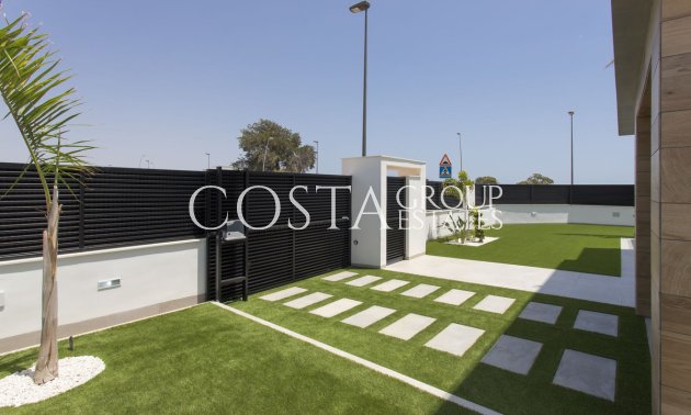 Resale - Villa -
Los Alcazares - Los Alcazares Centro