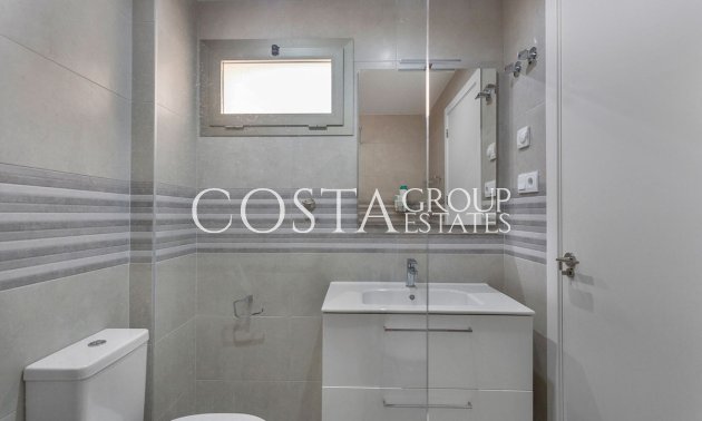 Resale - Apartments -
Orihuela - Villamartin