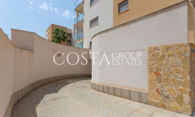 Resale - Apartments -
Orihuela - Villamartin