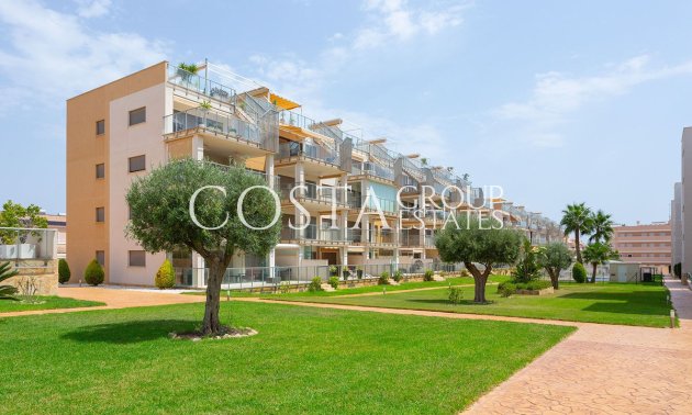 Resale - Apartments -
Orihuela - Villamartin