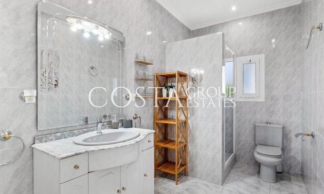 Resale - Villa -
Rojales - Ciudad Quesada