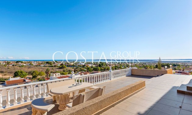 Resale - Villa -
Rojales - Ciudad Quesada