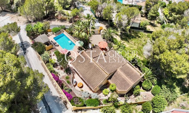 Resale - Villa -
Teulada - Moraira