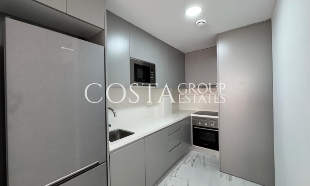 Resale - Apartments -
Torrevieja - Torrevieja Centro