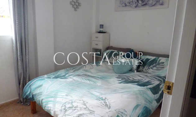 Resale - Villa -
Orihuela - Playa Flamenca