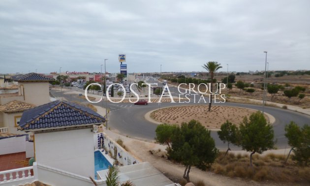 Resale - Villa -
Orihuela - Playa Flamenca