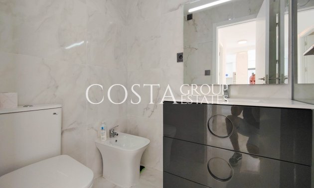 Herverkoop - Apartments -
Orihuela - Punta Prima