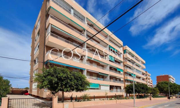 Herverkoop - Apartments -
Orihuela - Punta Prima