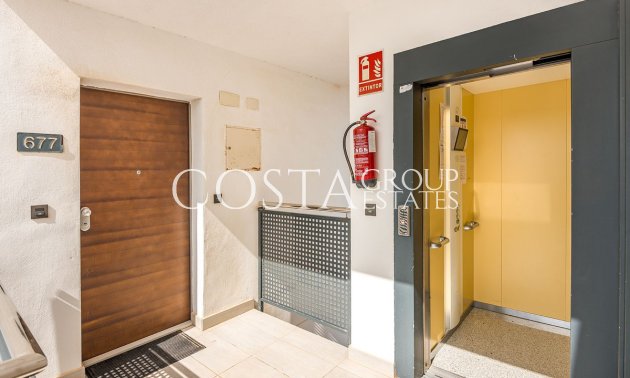 Resale - Apartments -
Orihuela - Villamartin
