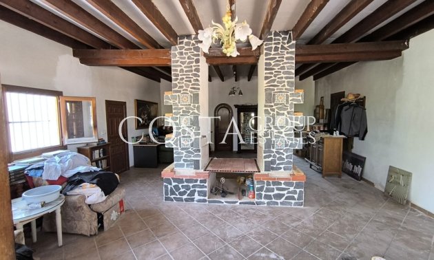 Resale - Villa -
Novelda - Novelda Centro