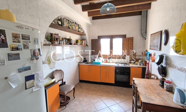 Resale - Villa -
Novelda - Novelda Centro