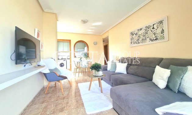 Resale - Apartments -
Torrevieja - Torrevieja Centro