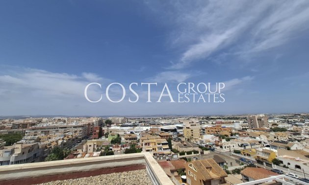 Resale - Apartments -
Torrevieja - Torrevieja Centro