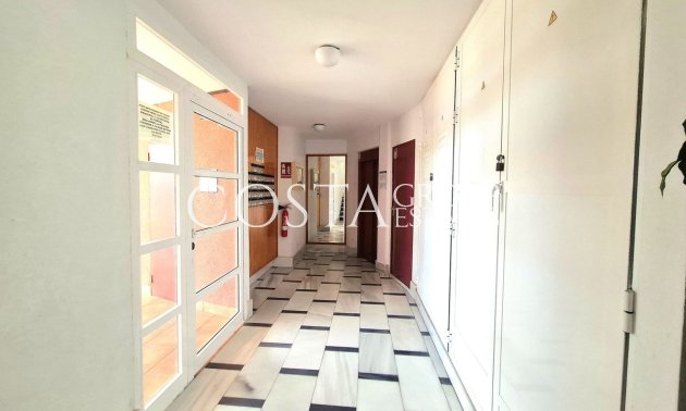 Resale - Apartments -
Torrevieja - Torrevieja Centro