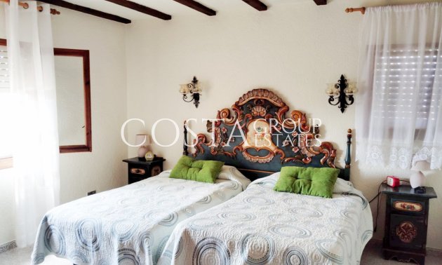 Odsprzedaż - Willa -
Benissa - Benissa Centro