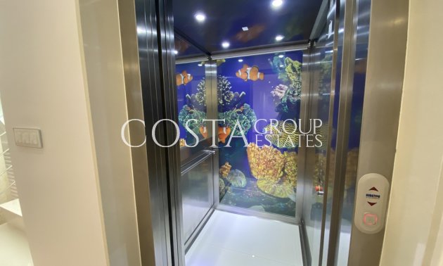 Resale - Villa -
Orihuela - Dehesa de Campoamor