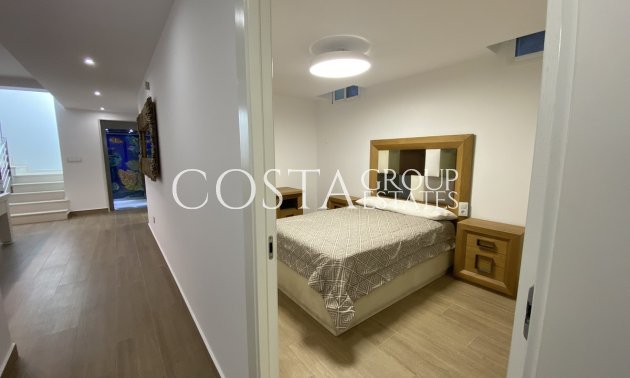 Resale - Villa -
Orihuela - Dehesa de Campoamor