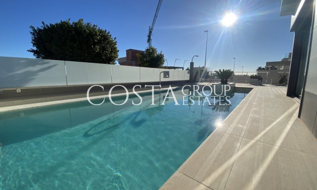 Resale - Villa -
Orihuela - Dehesa de Campoamor
