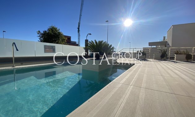 Resale - Villa -
Orihuela - Dehesa de Campoamor