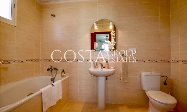 Resale - Villa -
Catral - Catral Centro