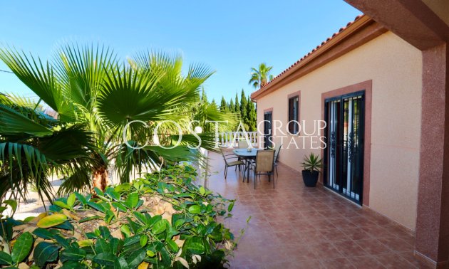 Resale - Villa -
Catral - Catral Centro