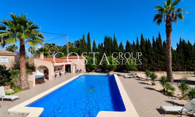 Resale - Villa -
Catral - Catral Centro