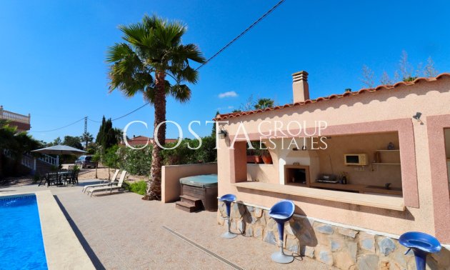 Resale - Villa -
Catral - Catral Centro