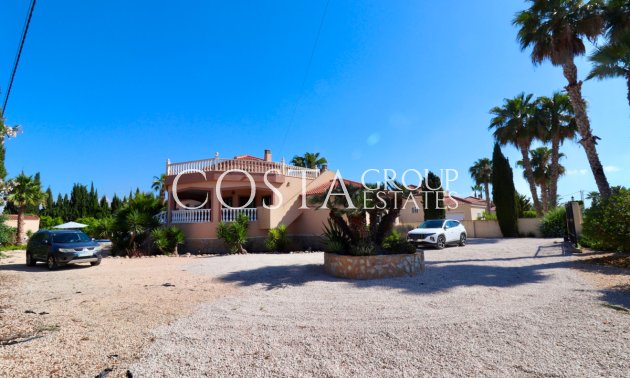 Resale - Villa -
Catral - Catral Centro