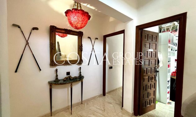 Resale - Villa -
Orihuela - Villamartin