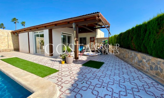 Resale - Villa -
Rojales - Ciudad Quesada