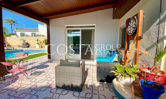 Resale - Villa -
Rojales - Ciudad Quesada