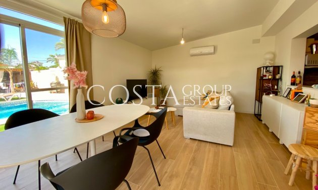 Resale - Villa -
Rojales - Ciudad Quesada